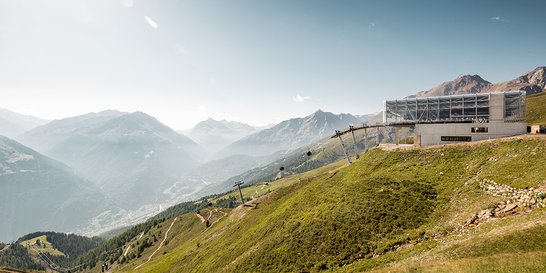 Mountain Gondolas & Lifts